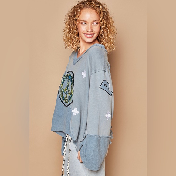 #046 Last 1!! Beautiful POL French terry long sleeve with peace embroidery - Picture 2 of 5